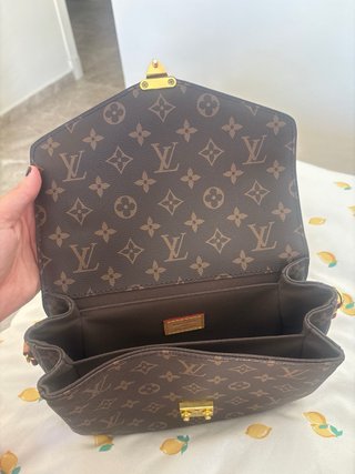 NO Louis Vuitton Pochette Métis Monogram