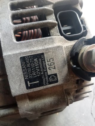 Alternador Nissan 23100AU420 LR1110-717