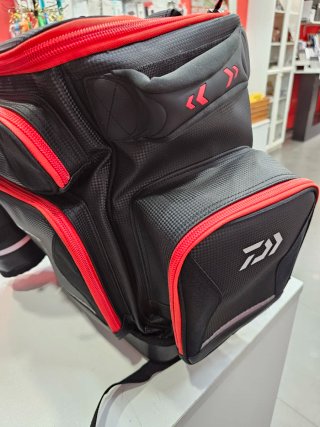 Mochila Pesca Daiwa Tournament Surfcasting Nueva
