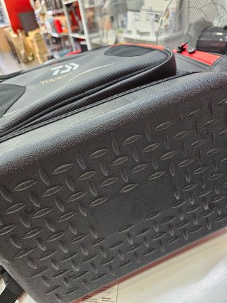 Mochila Pesca Daiwa Tournament Surfcasting Nueva