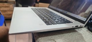 HP 840 G10 i7 32GB RAM 512GB NVMe Plata
