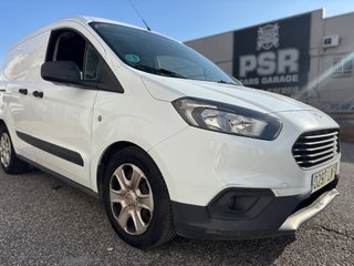 Ford Transit Courier 2022