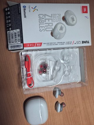 Auriculares Inalámbricos JBL TUNE 125
