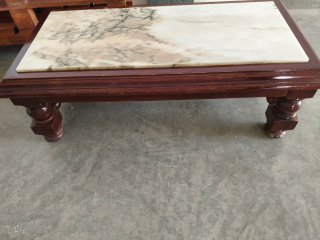 Mesa baja madera maciza y mármol