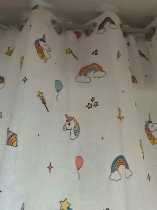 Cortinas infantiles unicornios y arcoíris