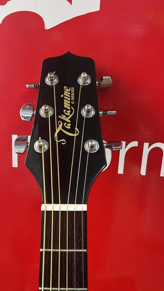 Guitarra Takamine EG523SCB Serie G y estuche