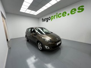 Renault Grand Scénic Dynamique 1.9dCi 130cv 5 plazas