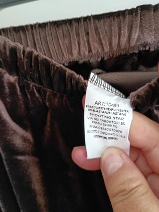 Pantalón terciopelo botapiés elásticos
