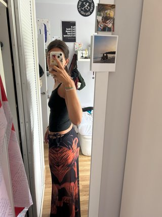 Falda larga transparente con estampado floral