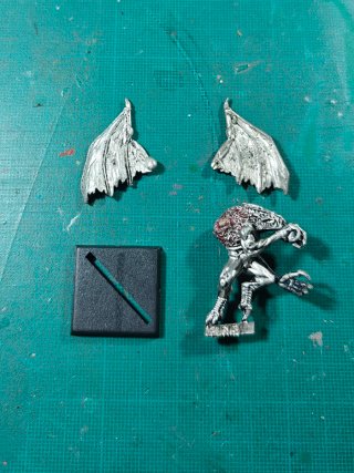 Warhammer Fantasy Furia Voladora del Caos