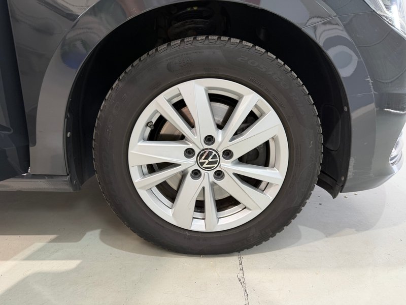 Volkswagen Touran Business & Navi 2.0 TDI 2021, foto 46