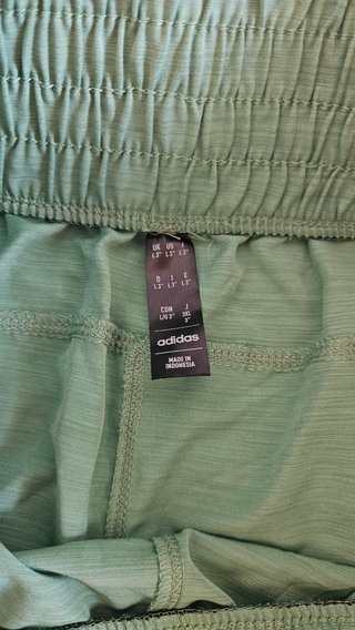 Short Adidas Verde Donna, MAI USATI, piccoli per m