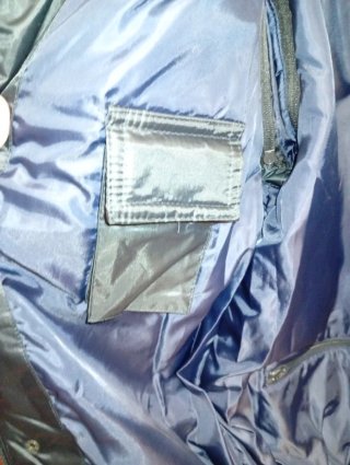 Cazadora laboral impermeable  marca Delta. Talla M