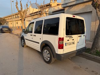 furgoneta ford tourneo
