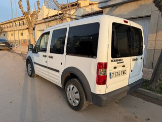 furgoneta ford tourneo