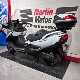 Suzuki Burgman 650 Executive