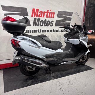Suzuki Burgman 650 Executive