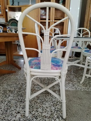 Conjunto de Mesa y 6 Sillas de Ratán Blanco con