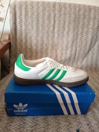 Adidas Samba Blancas y Verdes