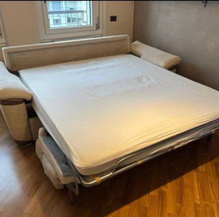 Divano letto matrimoniale + copriseduta