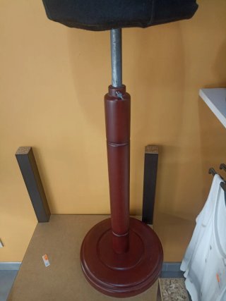 Maniquí de adulto robusto