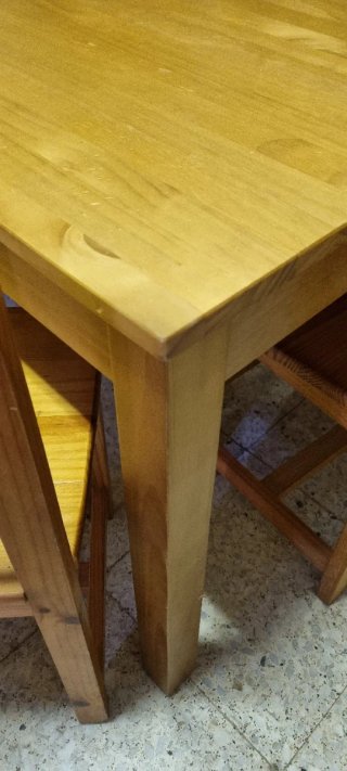 Mesa comedor y 6 sillas madera pino