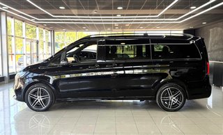 Mercedes-Benz Clase V300 2024