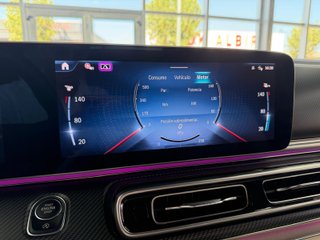 Mercedes-Benz Clase V300 2024