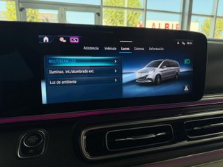 Mercedes-Benz Clase V300 2024