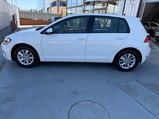 Volkswagen Golf 2021