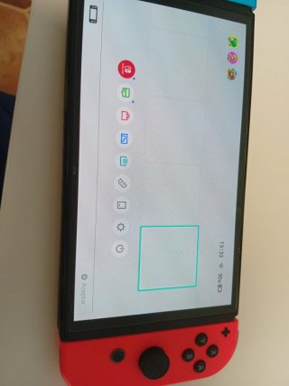 Nintendo Switch OLED Azul y Rojo PRECIO NEGOCIABLE