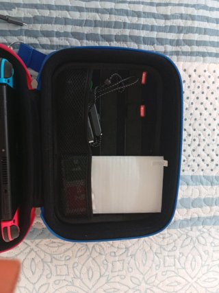 Nintendo Switch OLED Azul y Rojo PRECIO NEGOCIABLE
