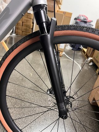 Bicicleta Gravel Eléctrica Gris MMR X bets