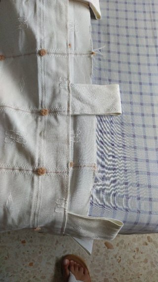 Cortina beige con detalles bordados solo 1 hoja