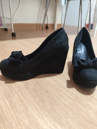 Zapatos de cuña negros talla 37