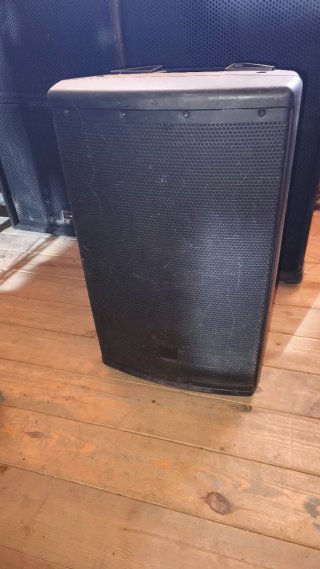 Altavoz JBL EON 615 Negro