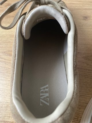 Zapatillas Zara beige de ante – Nuevas sin estrena