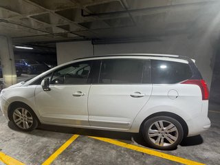 Peugeot 5008 2010