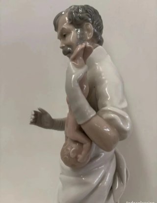FIGURA LLADRO DE CERAMICA MEDICO CON NIÑO.
