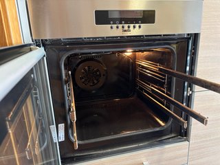 Horno Multifunción Zanussi (60cm alto)