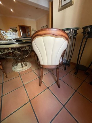 Mesa salón cristal Vidal Grau y 4 butacas