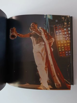 QUEEN - Live at Wembley Stadium - 2 CD NUEVO