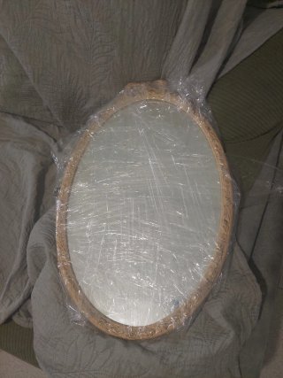 Espejo de tocador de madera dorado