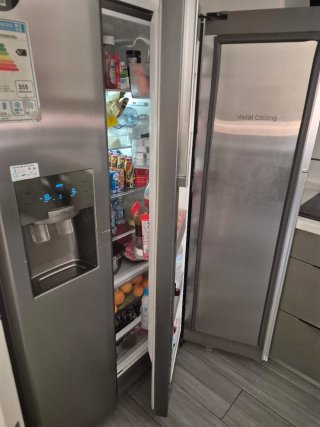 Nevera samsung 2 Puertas unos 10 años