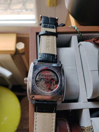 Reloj Automático Frederic Esqueleto Negro/Plata