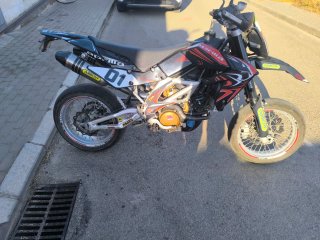 Aprilia SXV 550 Supermotard