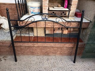 Cabecero de forja negro
