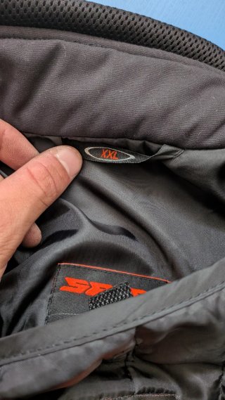 Chaqueta Spidi Negra con Rayas
