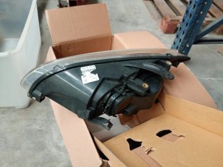 Faro Derecho Ford Focus