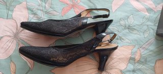 SCARPE DA DONNA ELEGANTI  NERE CON IL TACCO